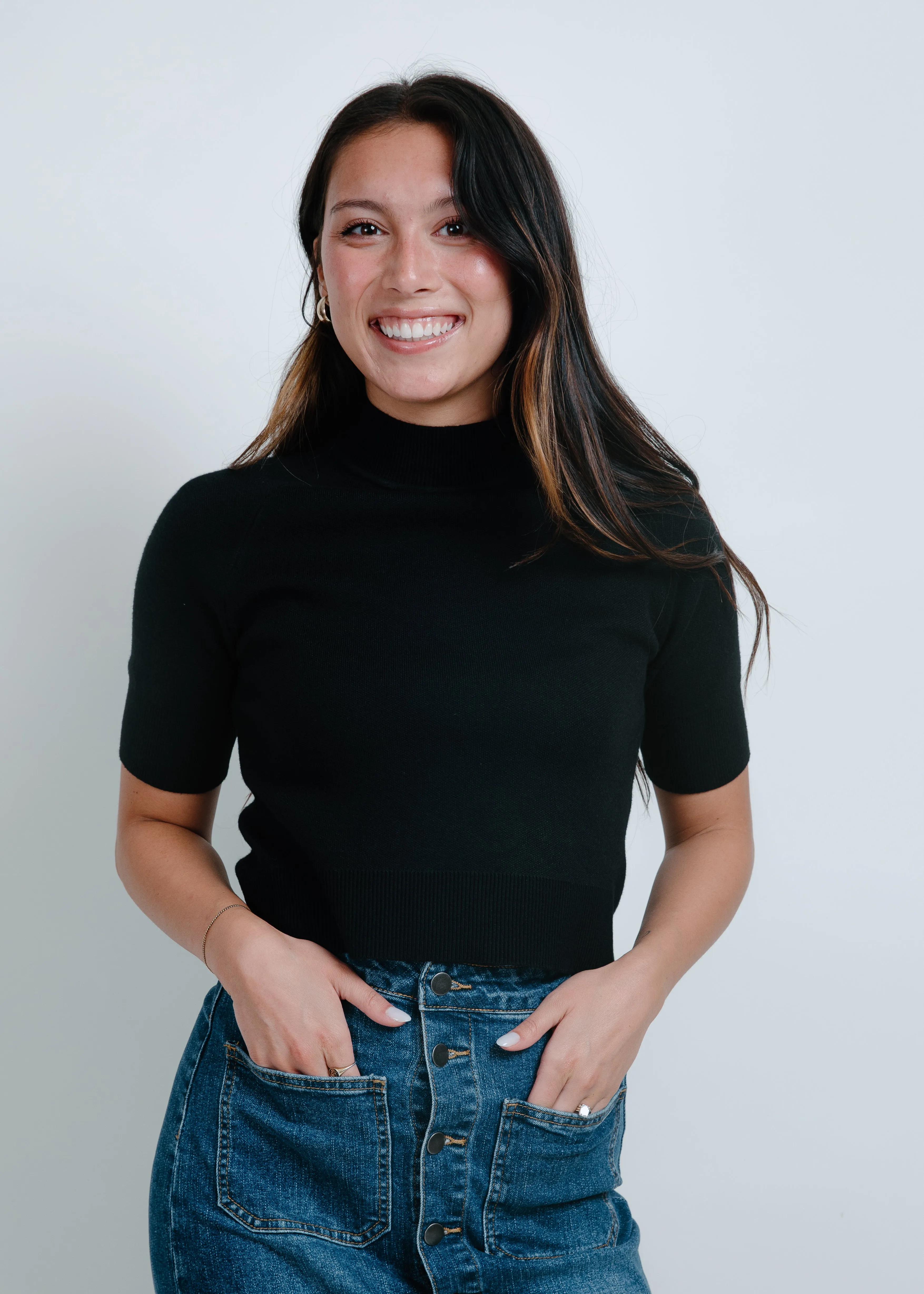 Molly Short Sleeve Sweater - Black