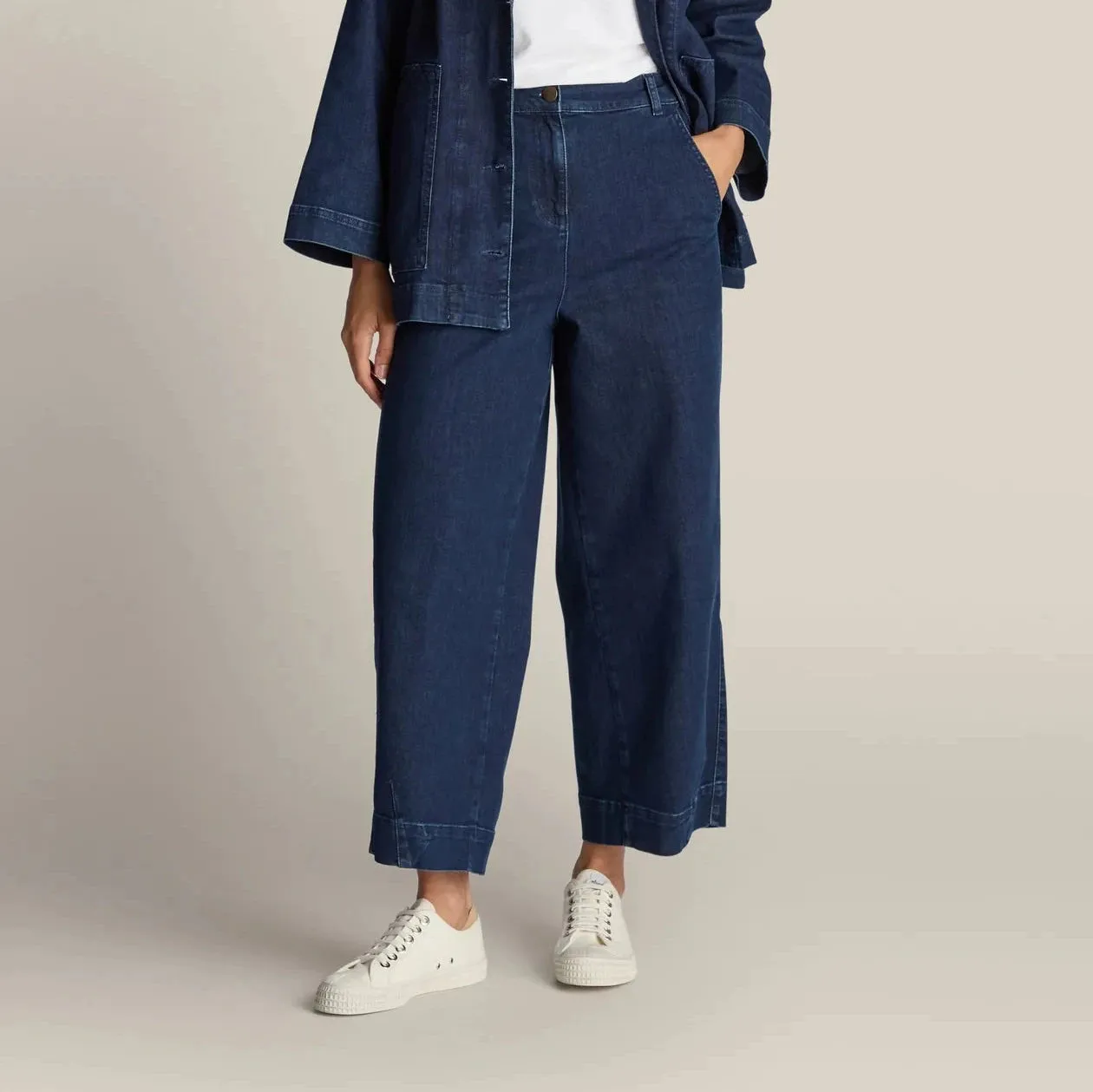 Stretch Denim Barrel Leg Trouser